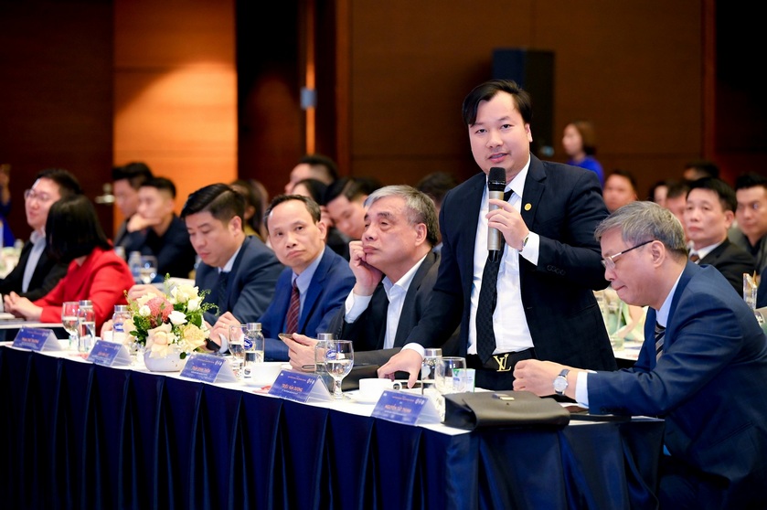 Hội thảo: “Kinh tế Việt Nam 2023: SMES đối diện & Vượt bão”