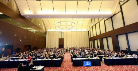 Hội thảo: “Kinh tế Việt Nam 2023 – SMEs đối diện & vượt bão” tại Hà Nội